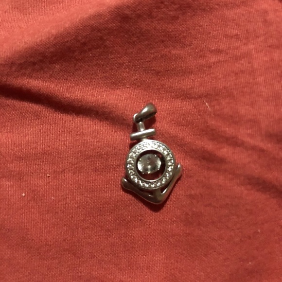 Cubic zirconia sterlingsilver dancing stone anchor - Picture 1 of 1